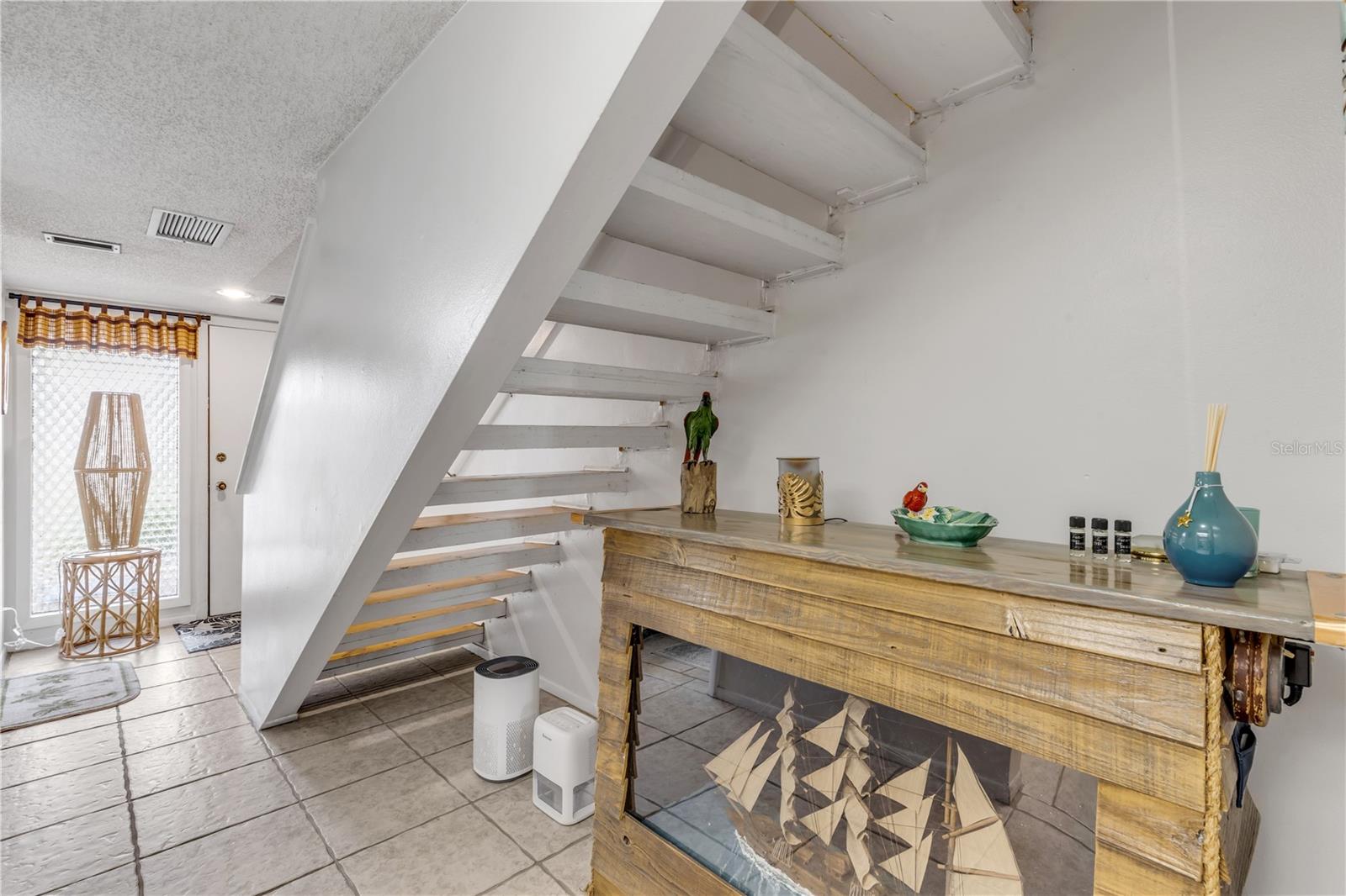 Image 12 of 42 For 201 Club House Boulevard 201