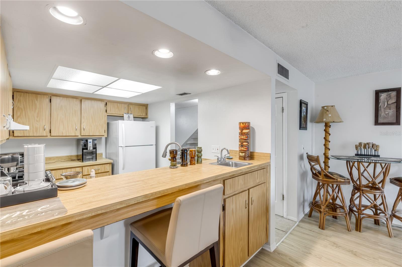 Image 19 of 42 For 201 Club House Boulevard 201