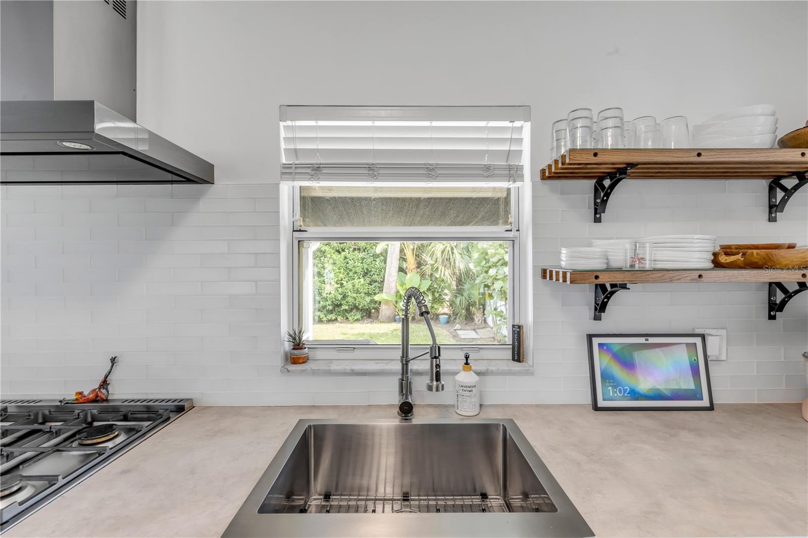 Image 3 of 81 For 645 Goodwin Avenue