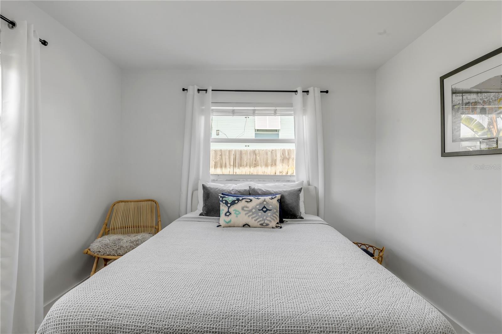 Image 41 of 81 For 645 Goodwin Avenue