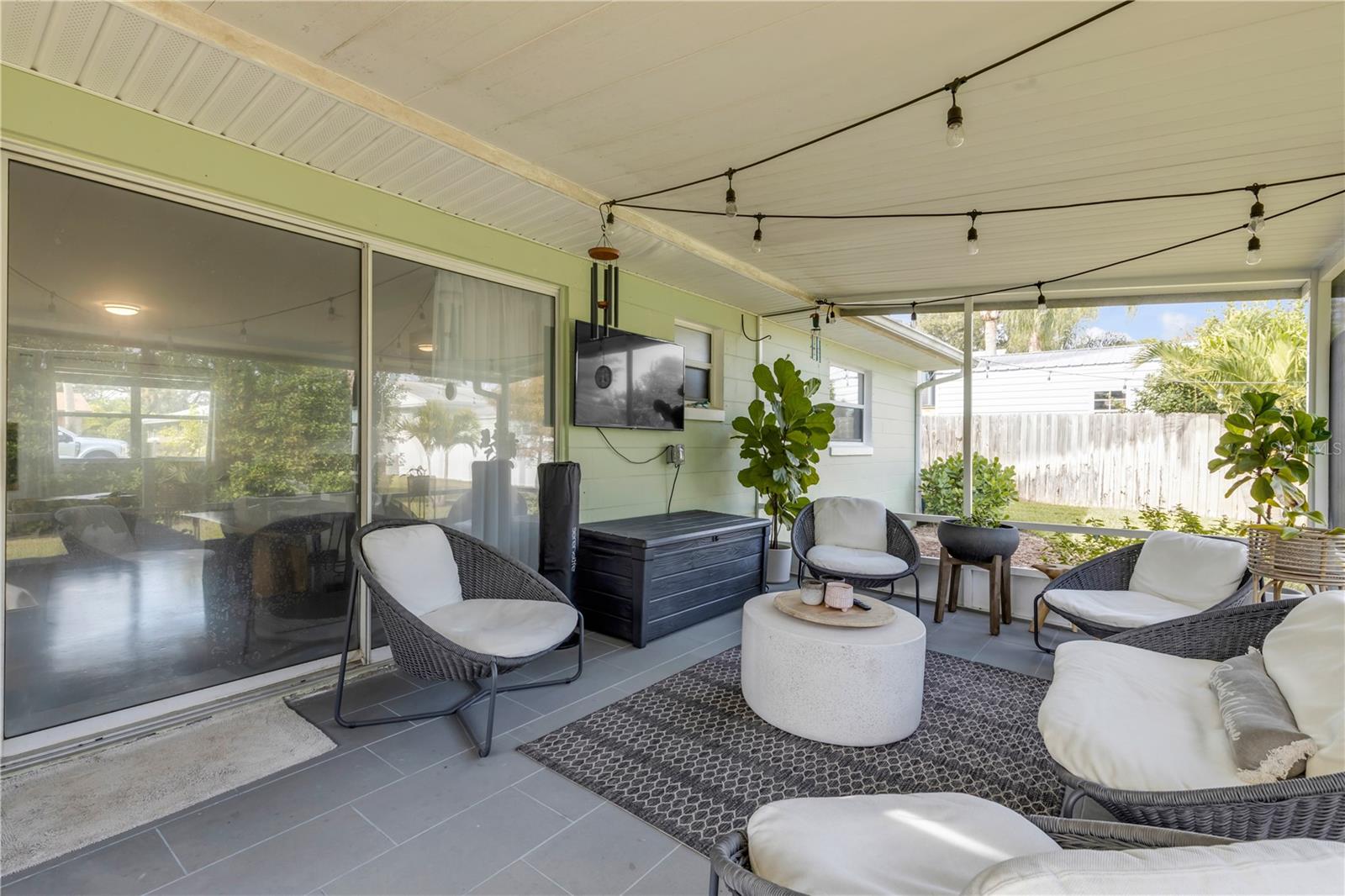 Image 56 of 81 For 645 Goodwin Avenue