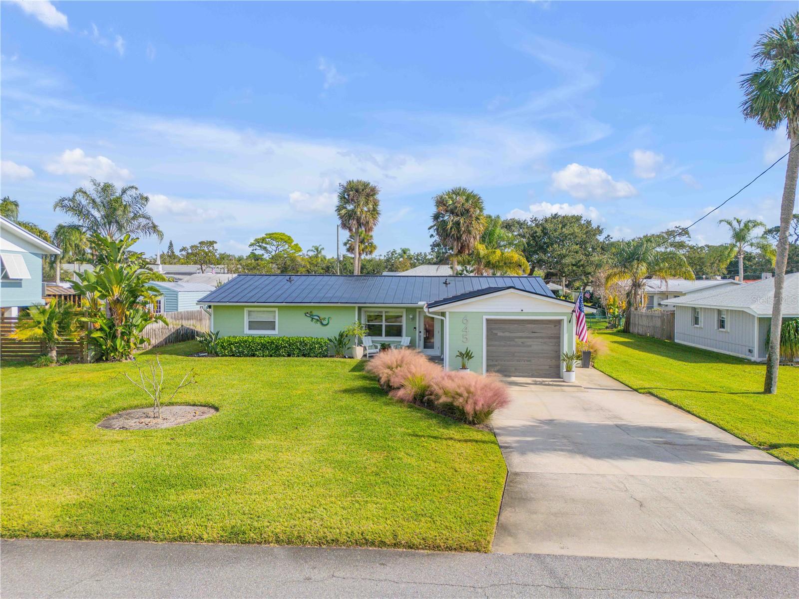 Image 62 of 81 For 645 Goodwin Avenue