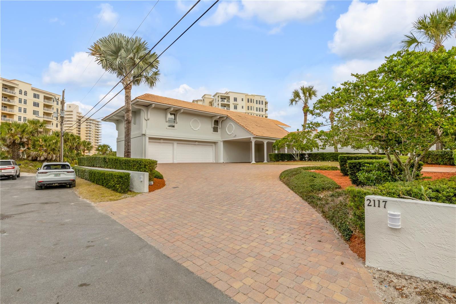 Image 10 of 99 For 2117 Ocean Drive