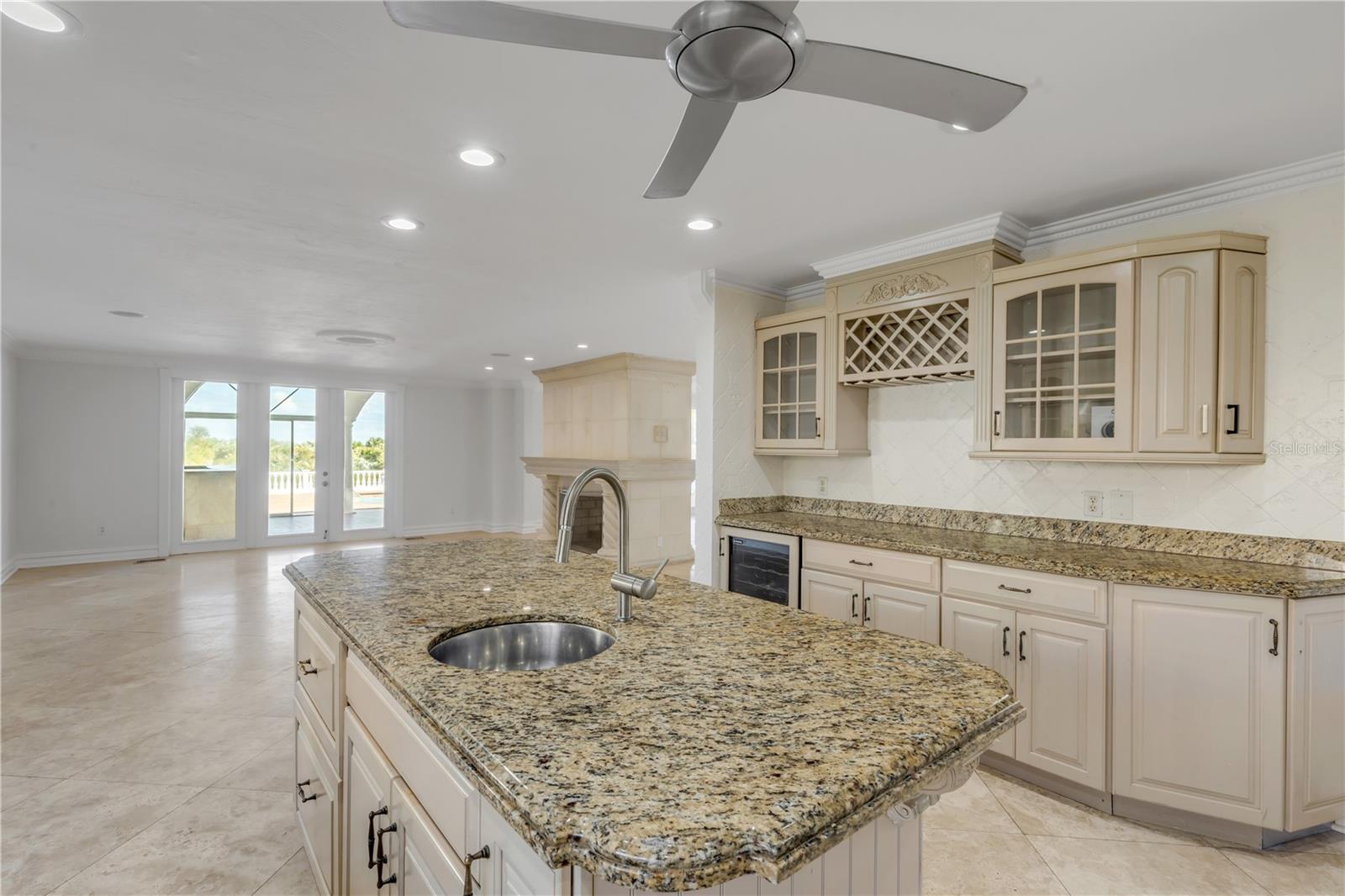 Image 35 of 99 For 2117 Ocean Drive