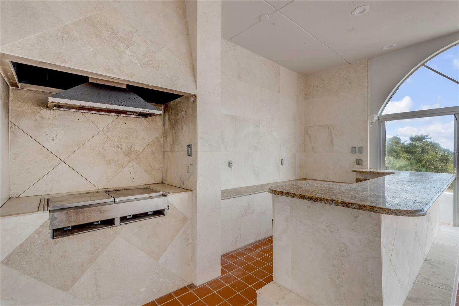 Image 73 of 99 For 2117 Ocean Drive