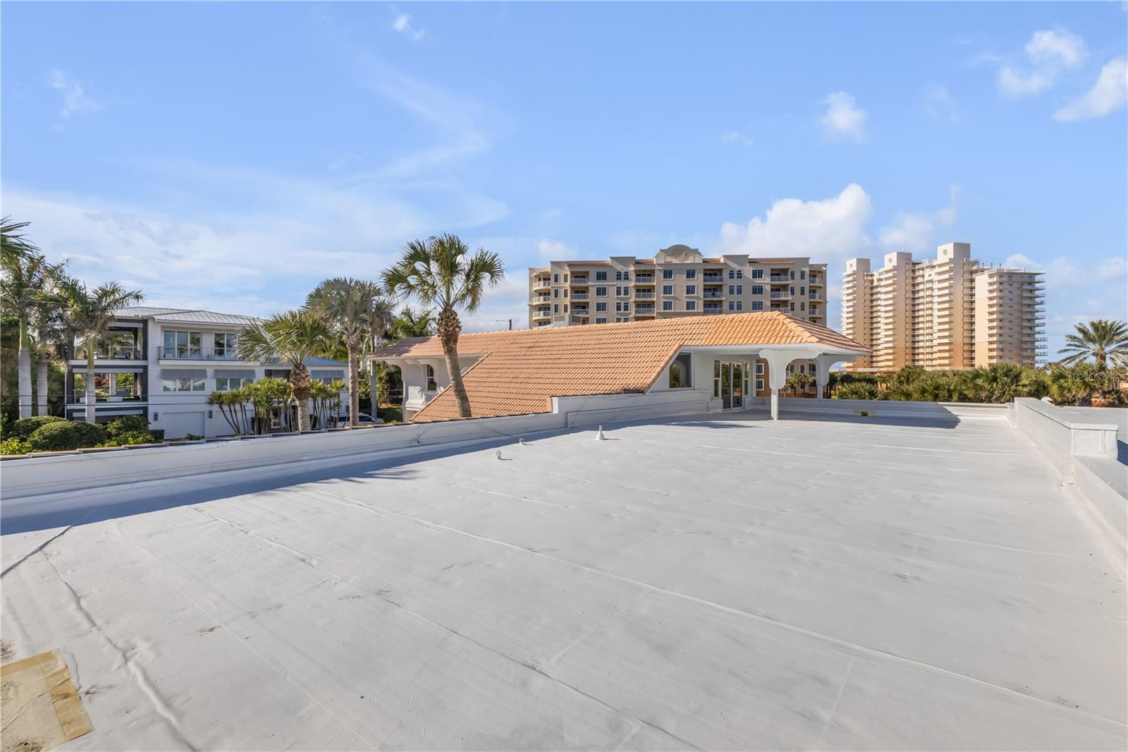 Image 96 of 99 For 2117 Ocean Drive