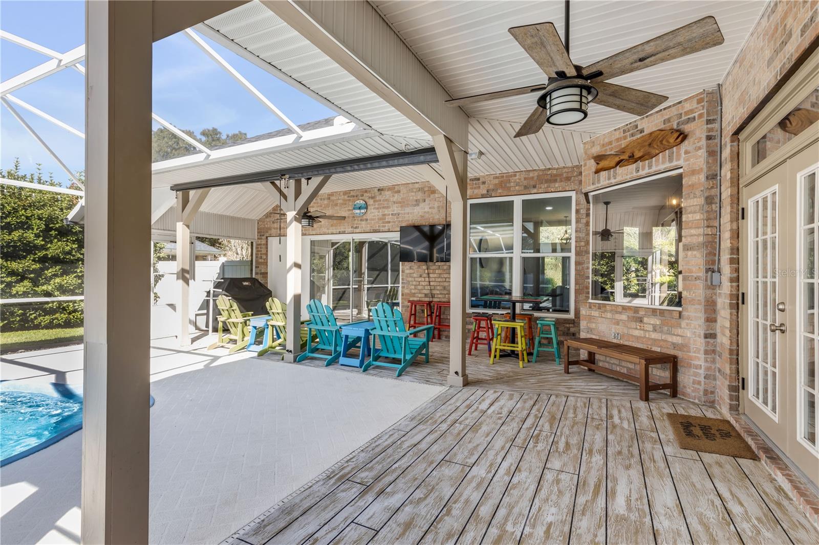 Image 45 of 80 For 52 Cambridge Trace