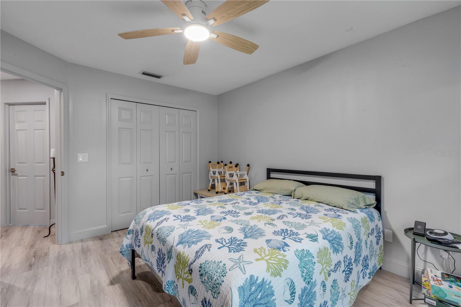 Image 49 of 80 For 52 Cambridge Trace