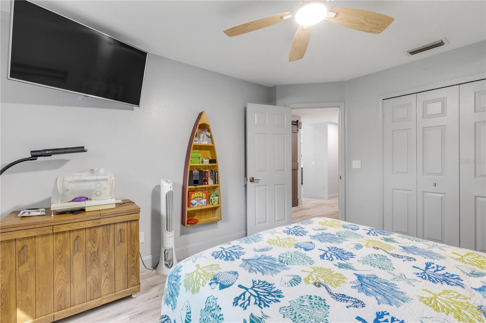 Image 50 of 80 For 52 Cambridge Trace