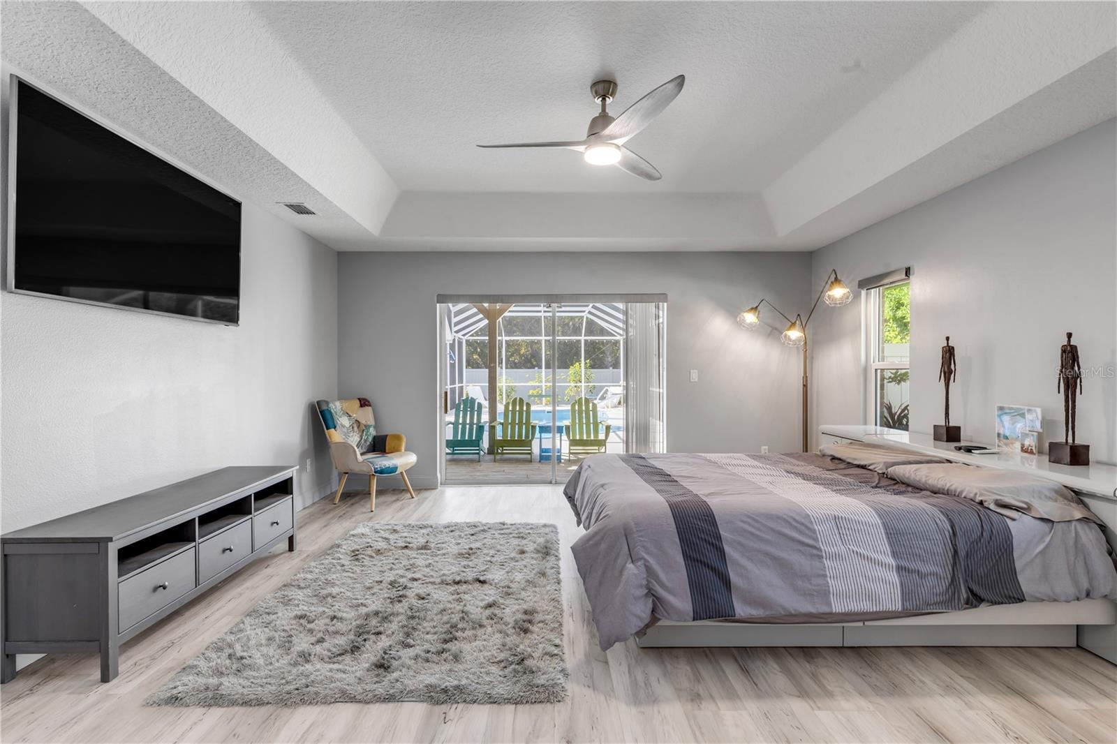 Image 52 of 80 For 52 Cambridge Trace