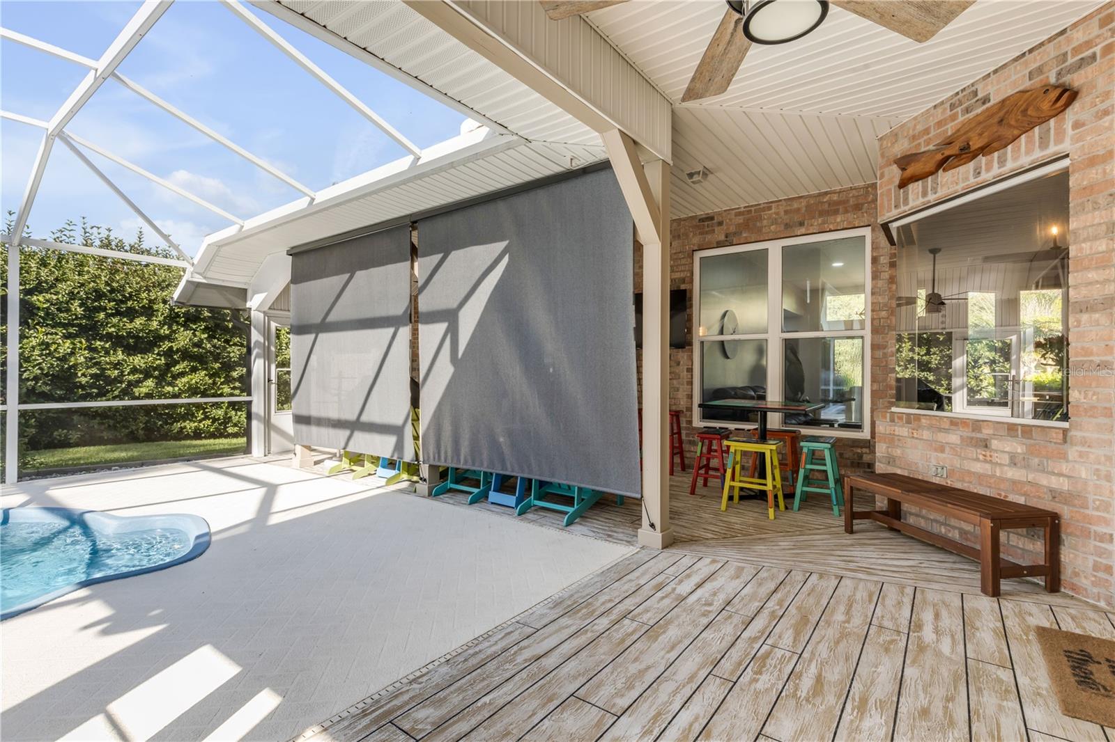 Image 54 of 80 For 52 Cambridge Trace