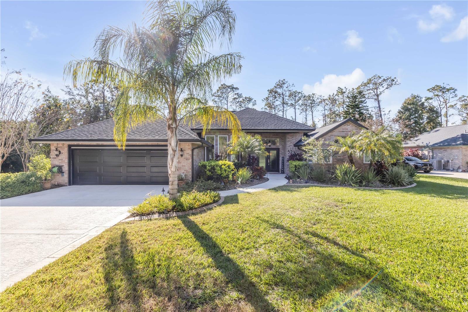 Image 74 of 80 For 52 Cambridge Trace