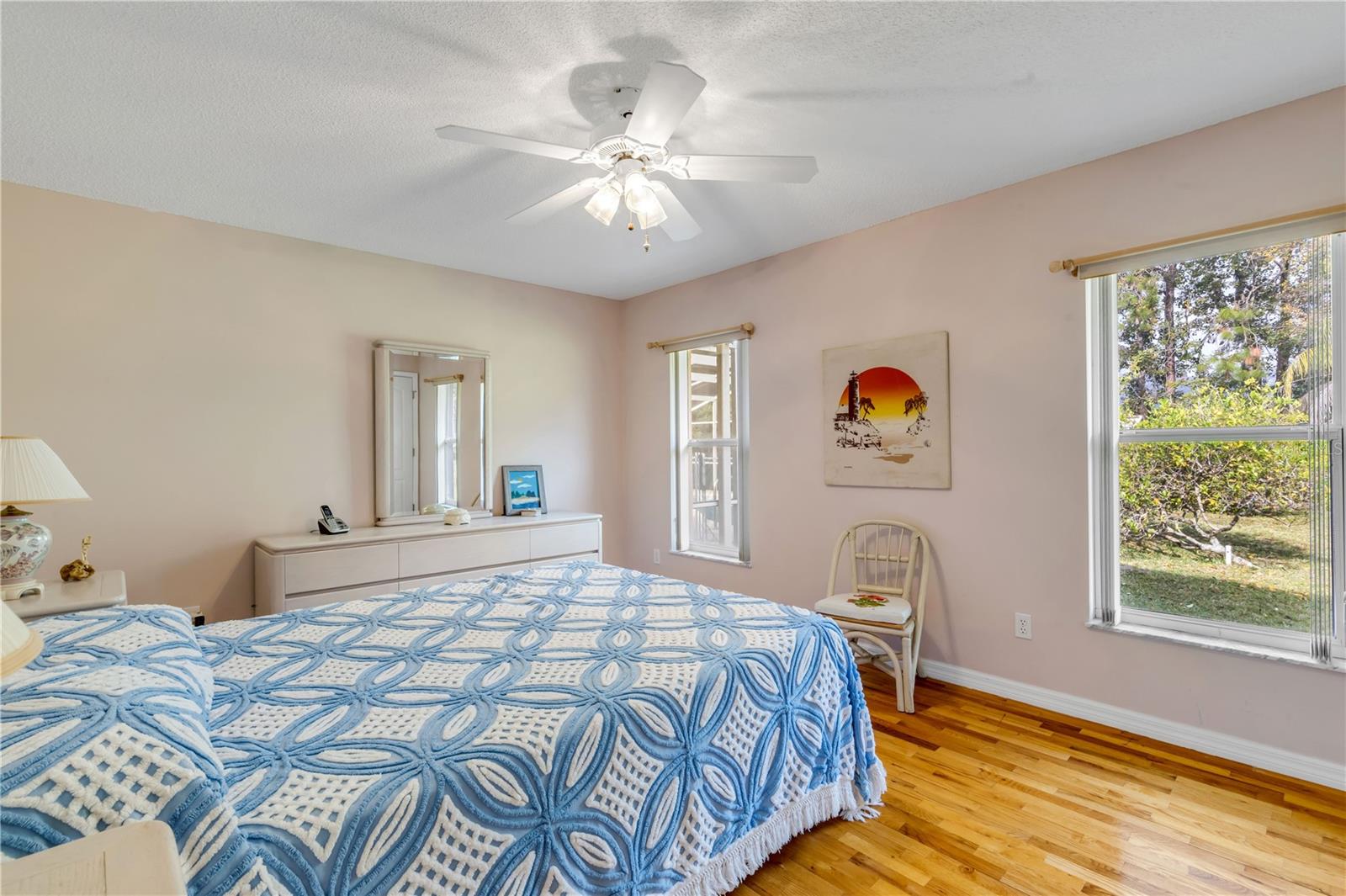 Image 27 of 39 For 2239 Robin Road