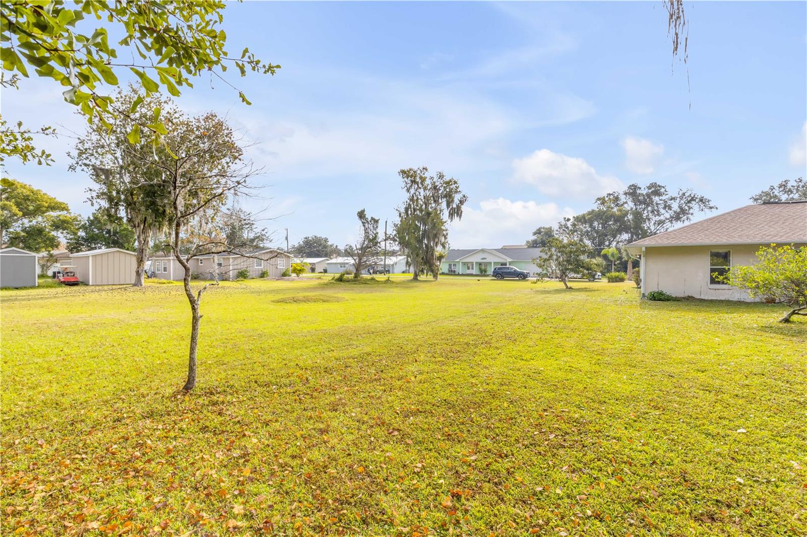 Image 36 of 39 For 2239 Robin Road