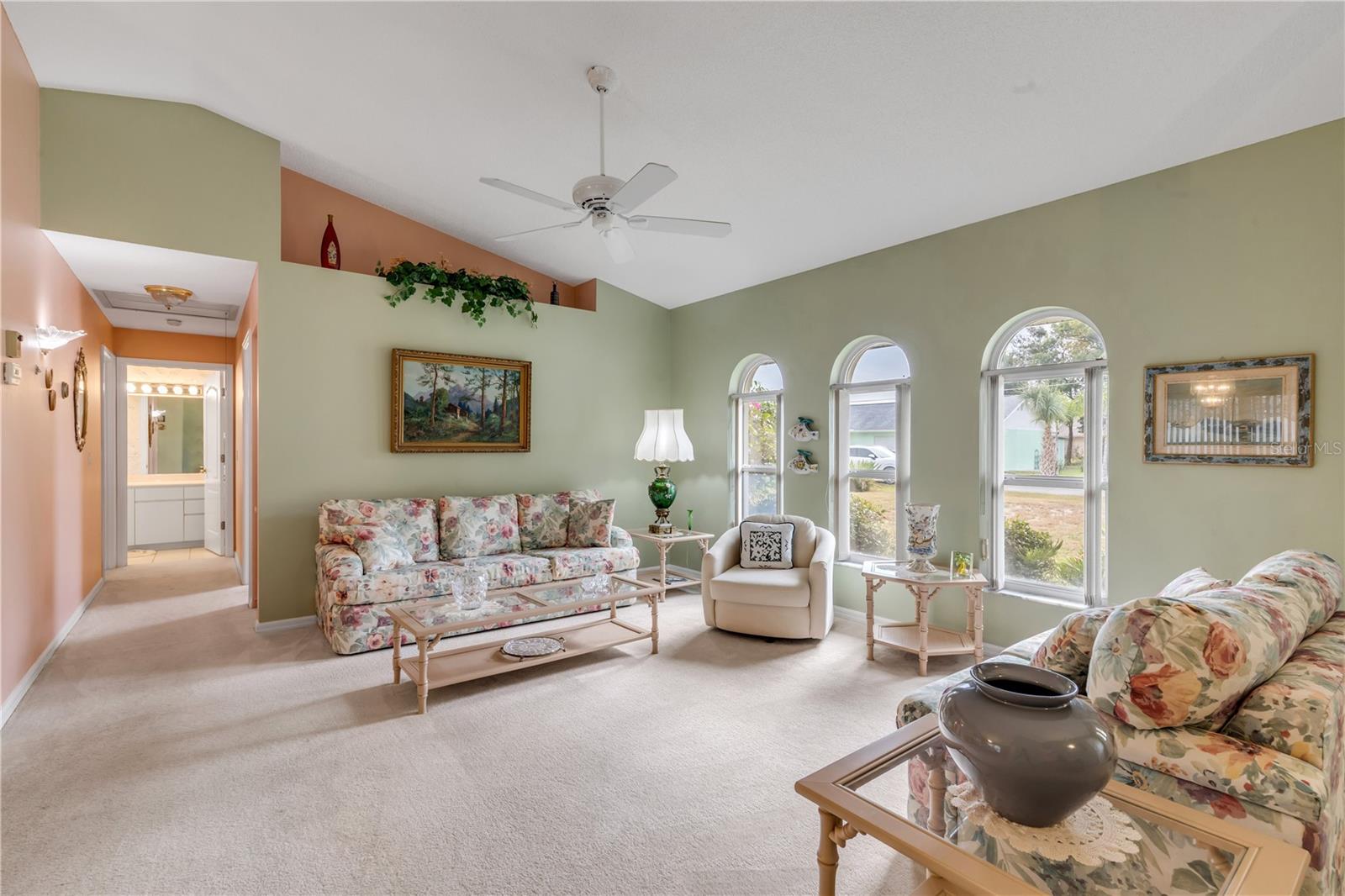 Image 5 of 39 For 2239 Robin Road