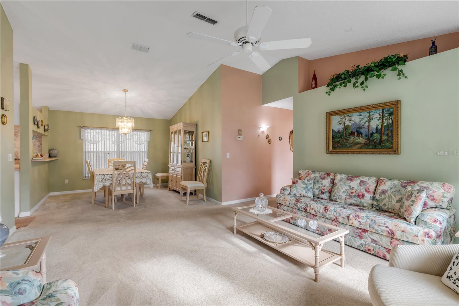 Image 8 of 39 For 2239 Robin Road