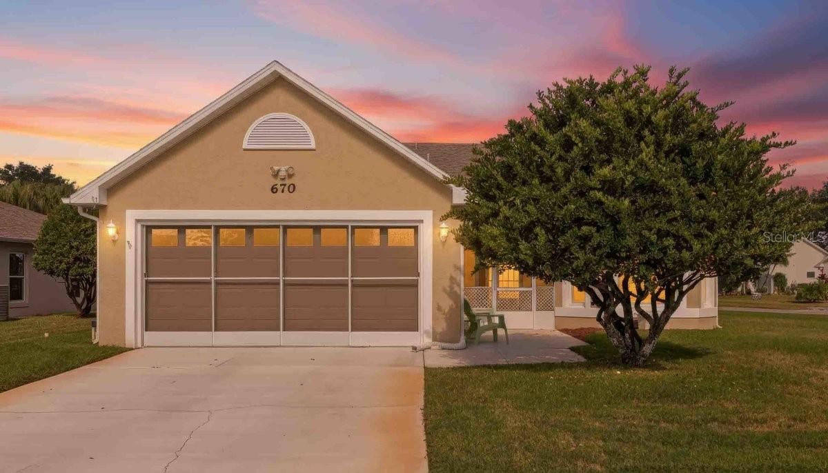 Image 4 of 47 For 670 Wellesley Court