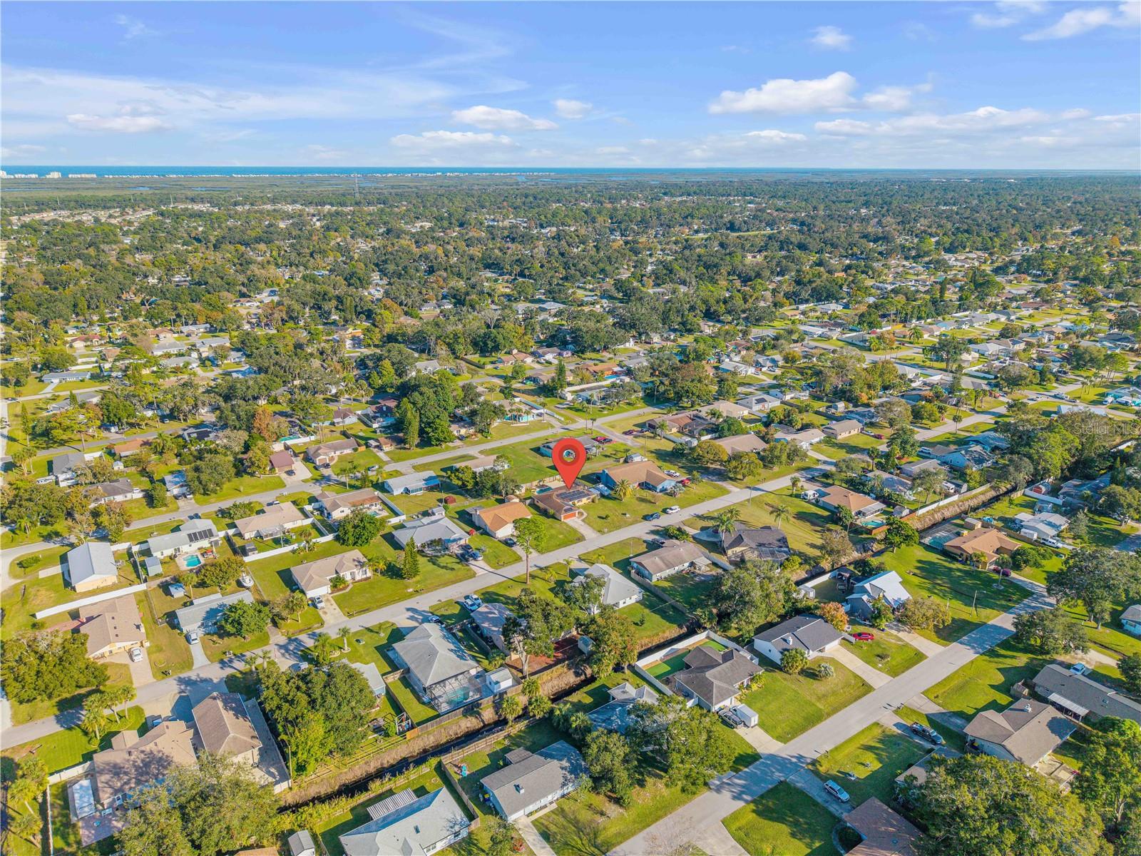 Image 30 of 33 For 2425 Travelers Palm Drive