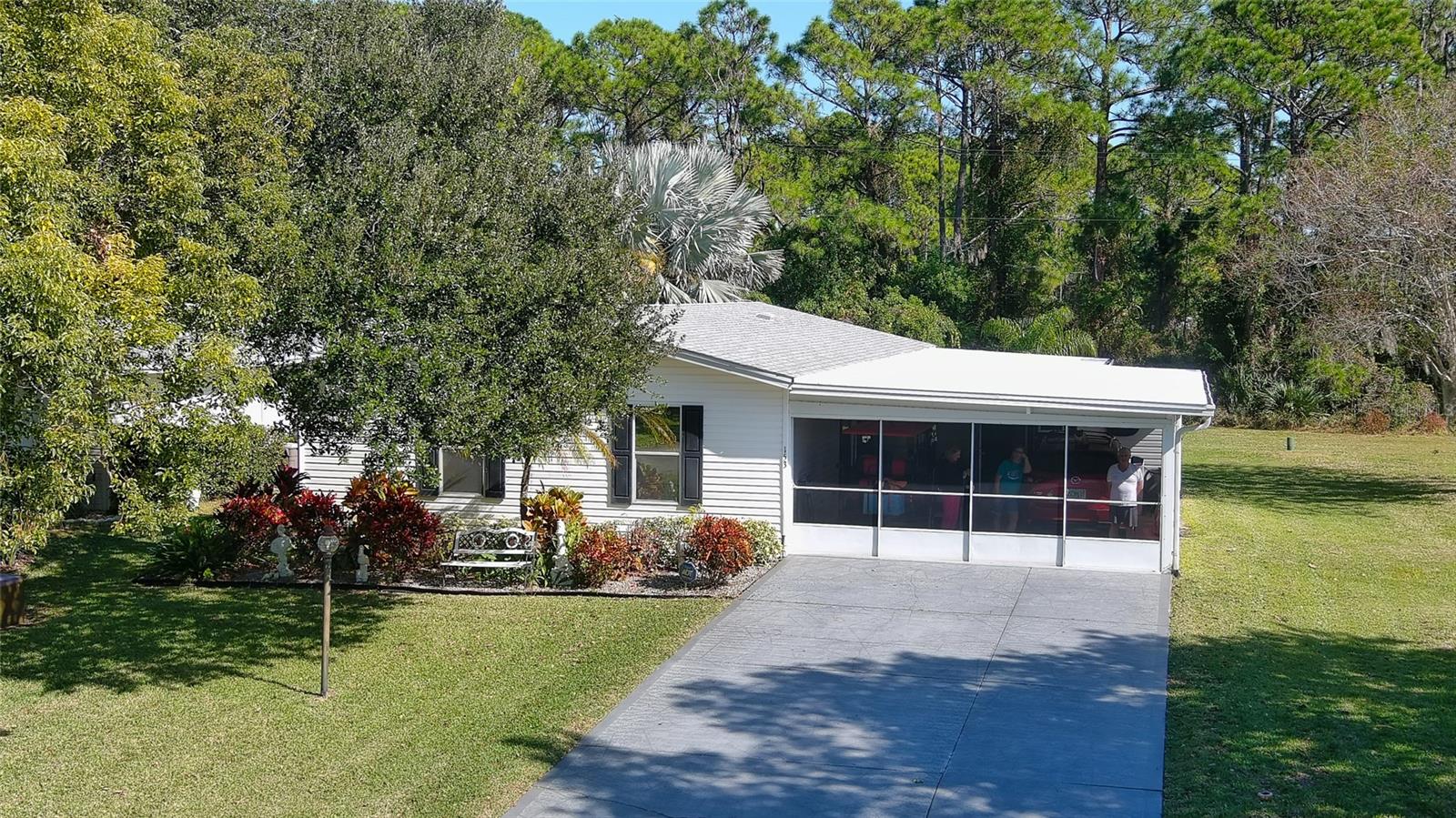 Image 5 of 42 For 153 Apache Court