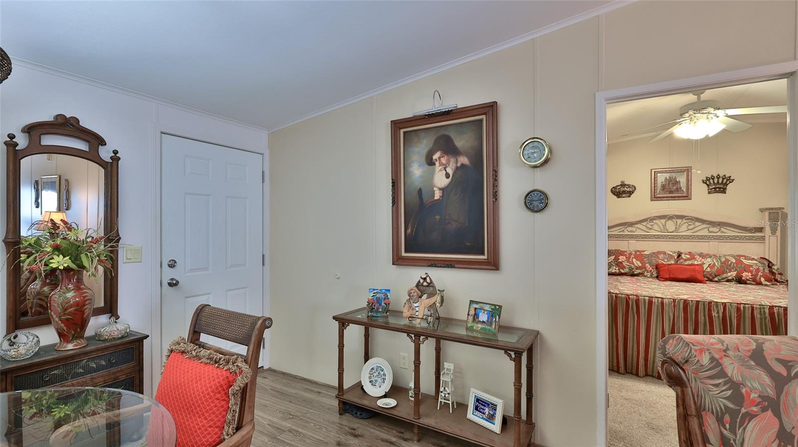 Image 6 of 42 For 153 Apache Court