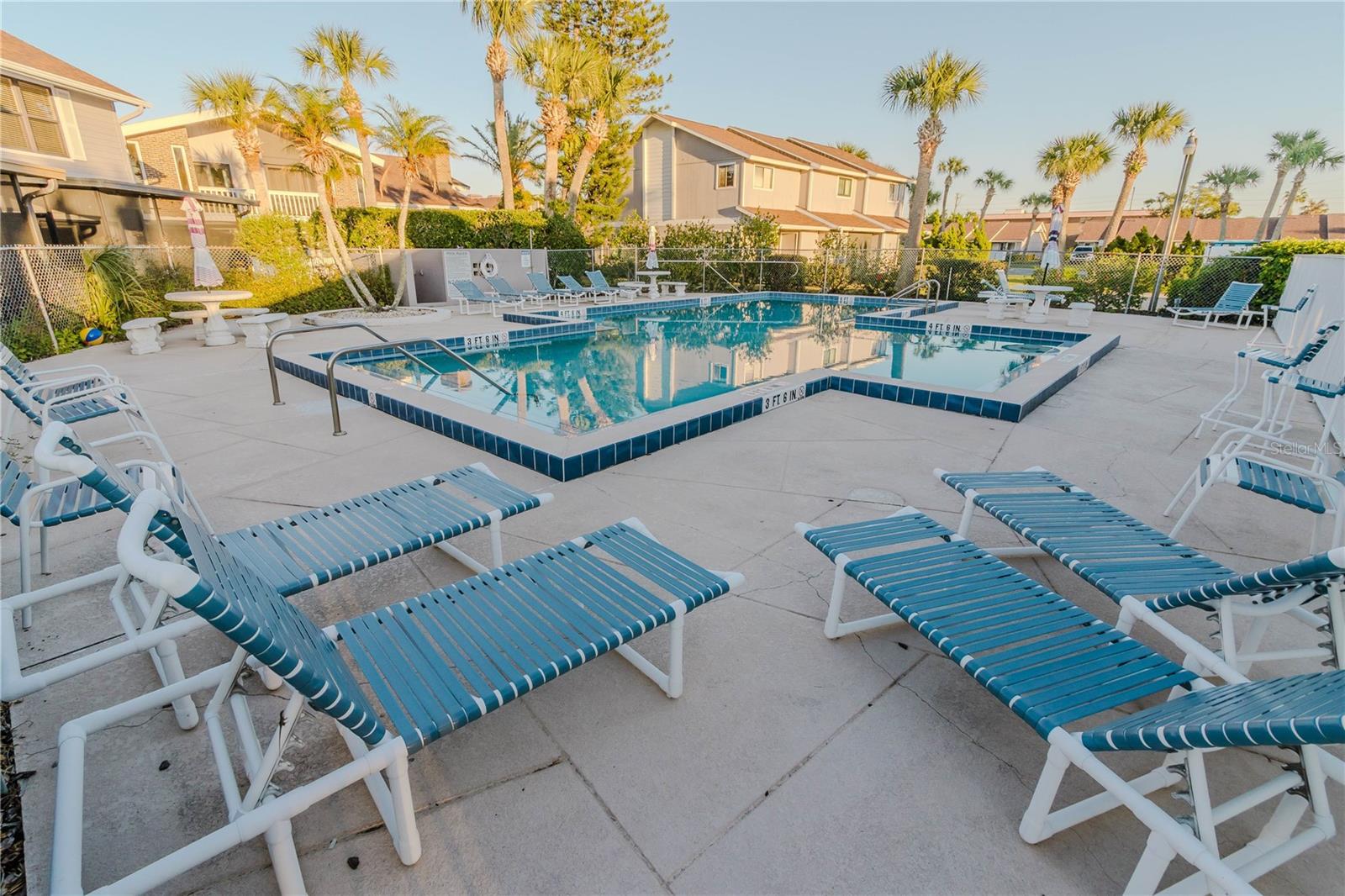 Image 36 of 41 For 163 Breezeway Court