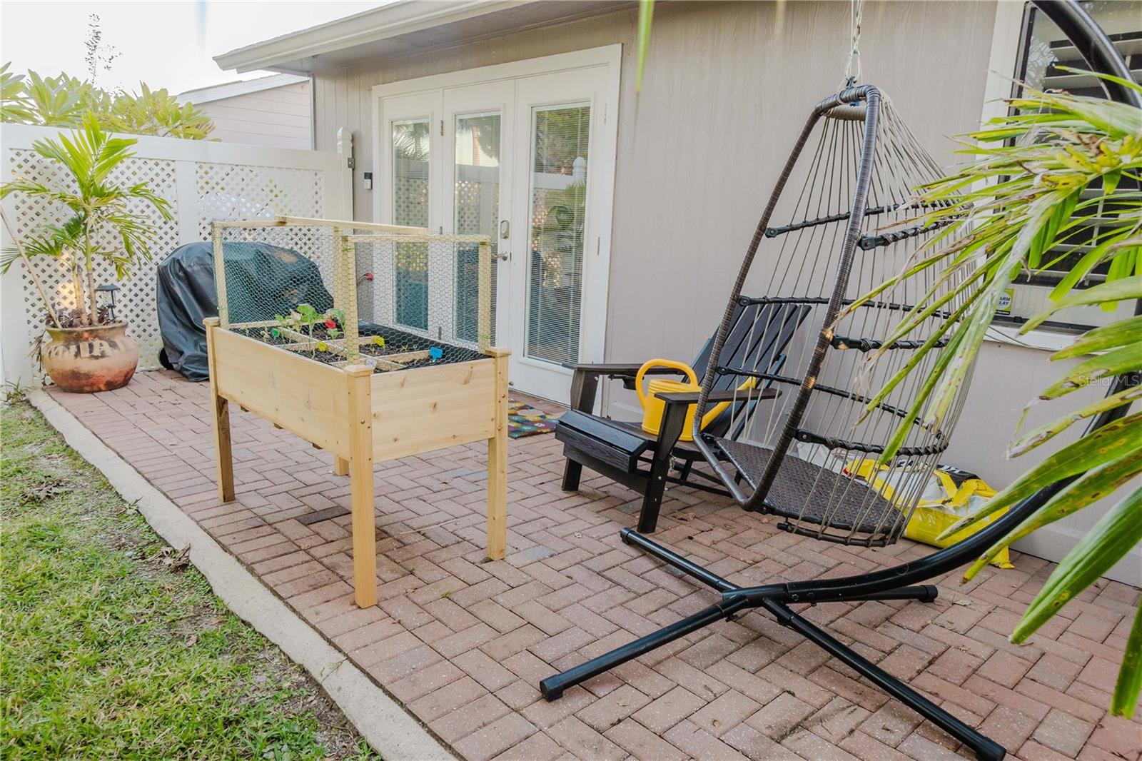 Image 37 of 41 For 163 Breezeway Court