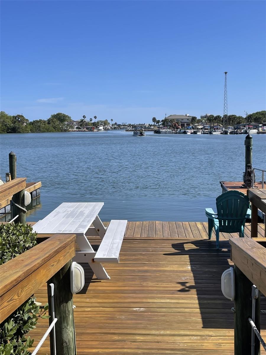 Image 40 of 41 For 163 Breezeway Court