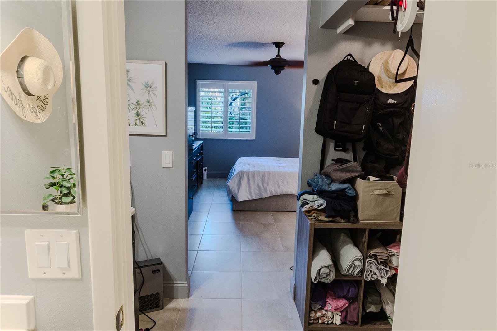 Image 9 of 41 For 163 Breezeway Court