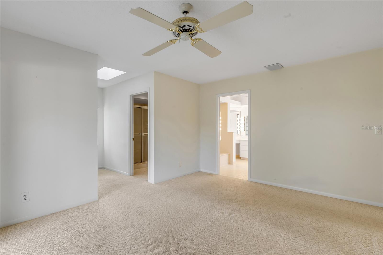 Image 26 of 59 For 706 Tantallon Court