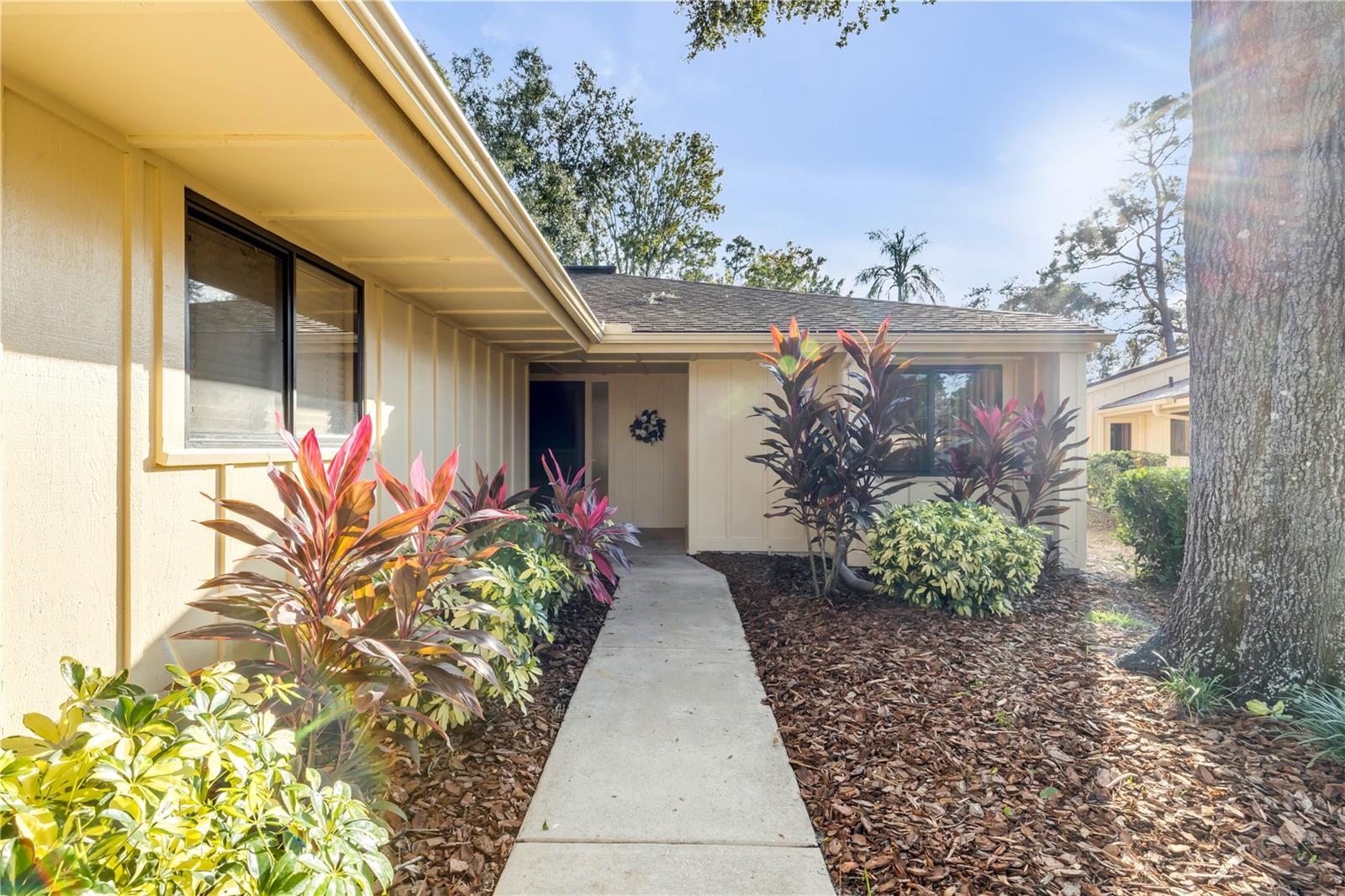 Image 3 of 59 For 706 Tantallon Court