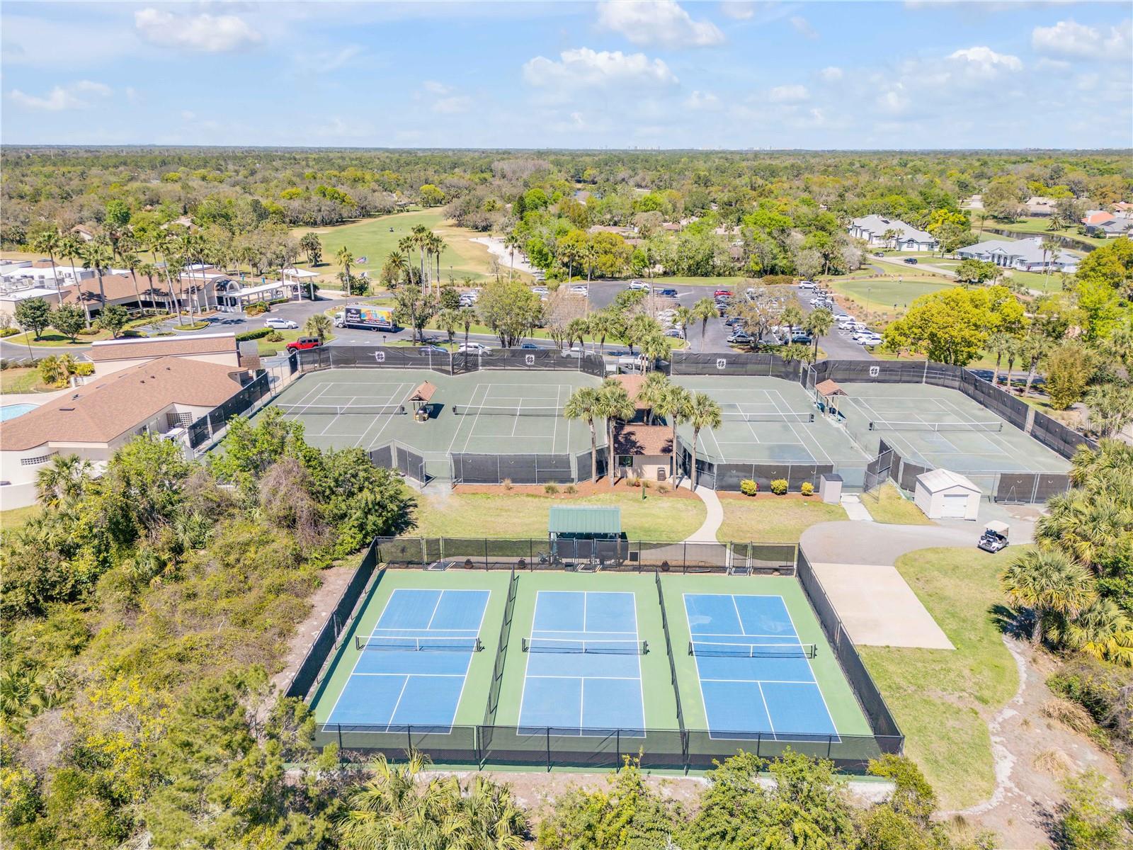 Image 52 of 59 For 706 Tantallon Court