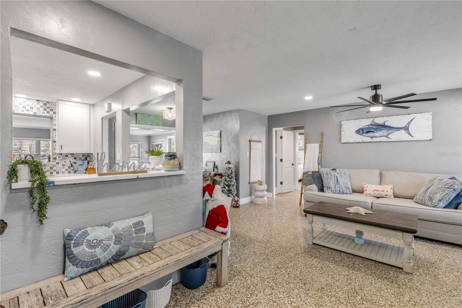 Image 28 of 76 For 402 Lincoln Avenue