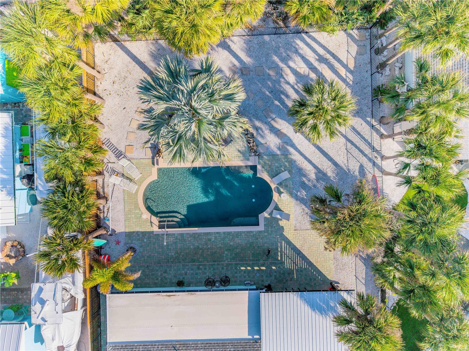 Image 4 of 76 For 402 Lincoln Avenue