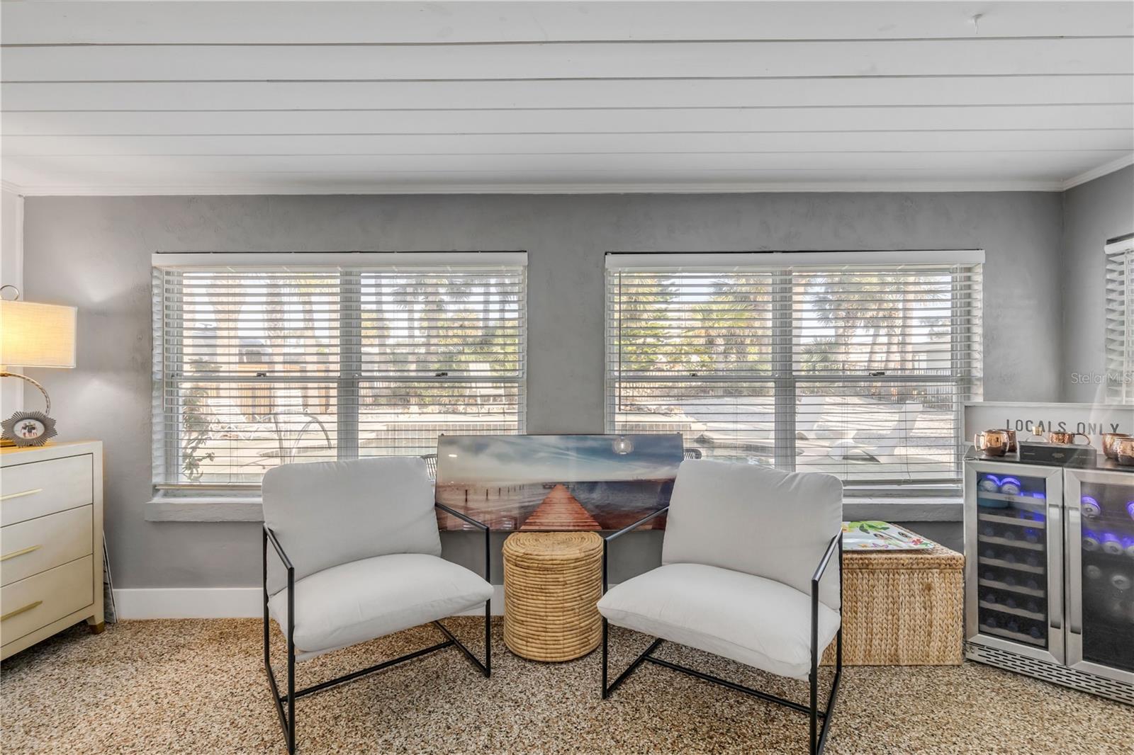 Image 45 of 76 For 402 Lincoln Avenue