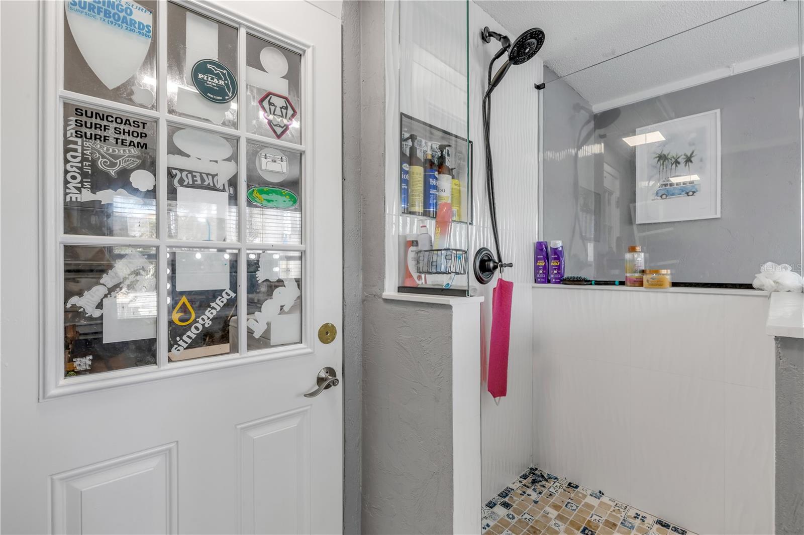 Image 48 of 76 For 402 Lincoln Avenue