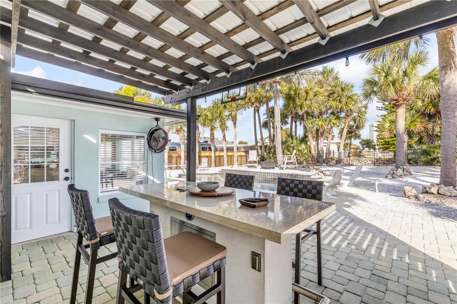 Image 53 of 76 For 402 Lincoln Avenue