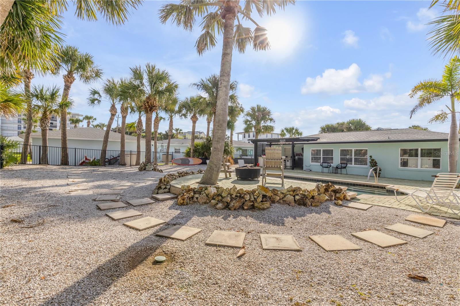 Image 59 of 76 For 402 Lincoln Avenue