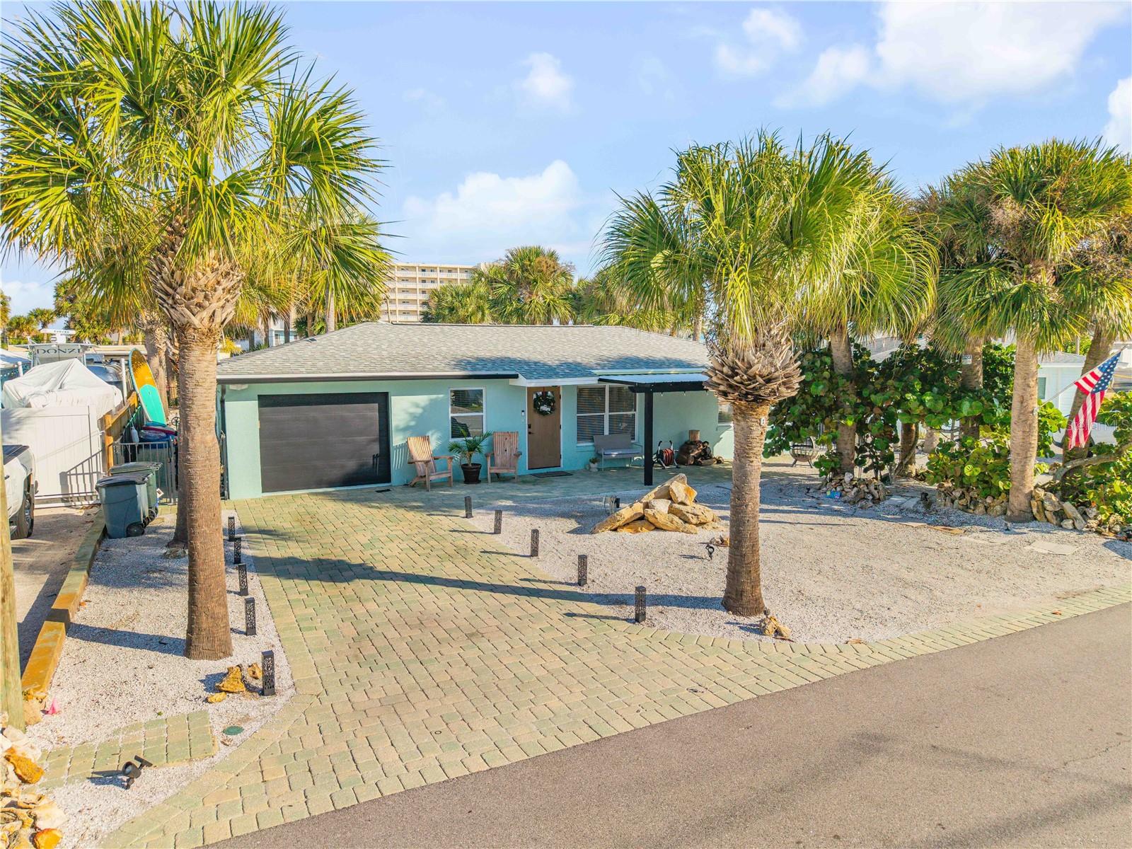 Image 6 of 76 For 402 Lincoln Avenue