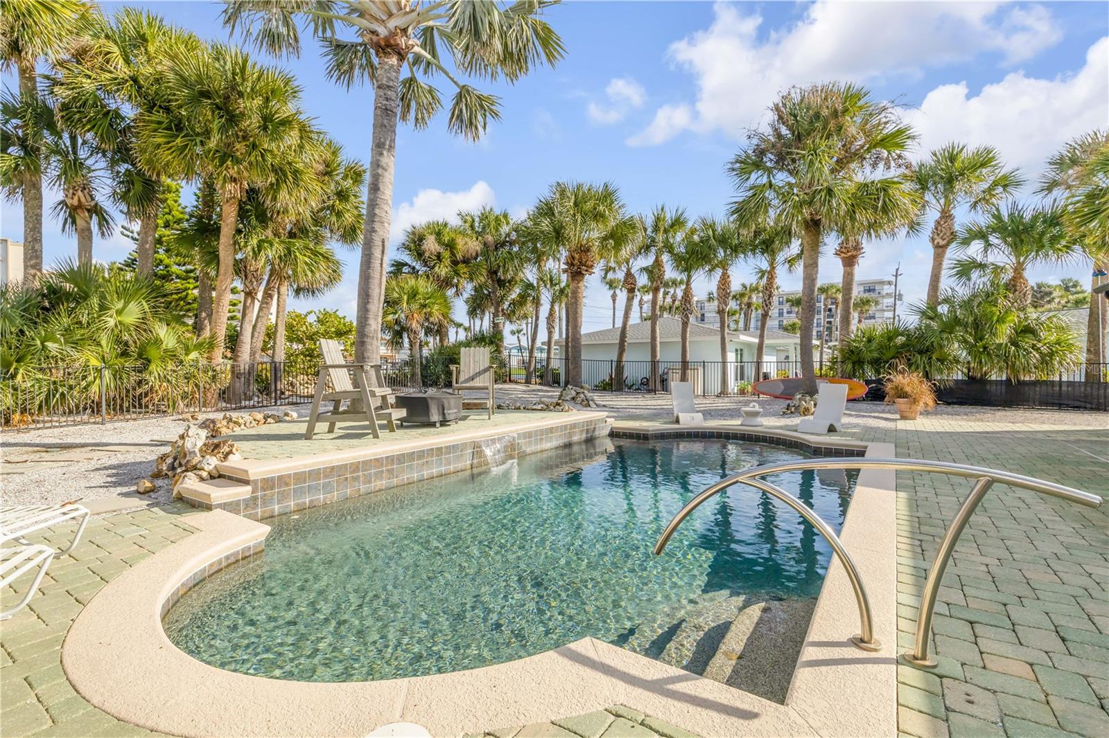 Image 61 of 76 For 402 Lincoln Avenue