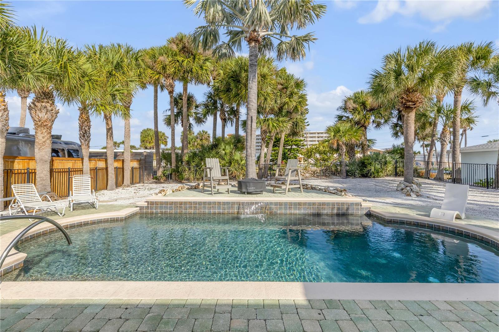 Image 62 of 76 For 402 Lincoln Avenue