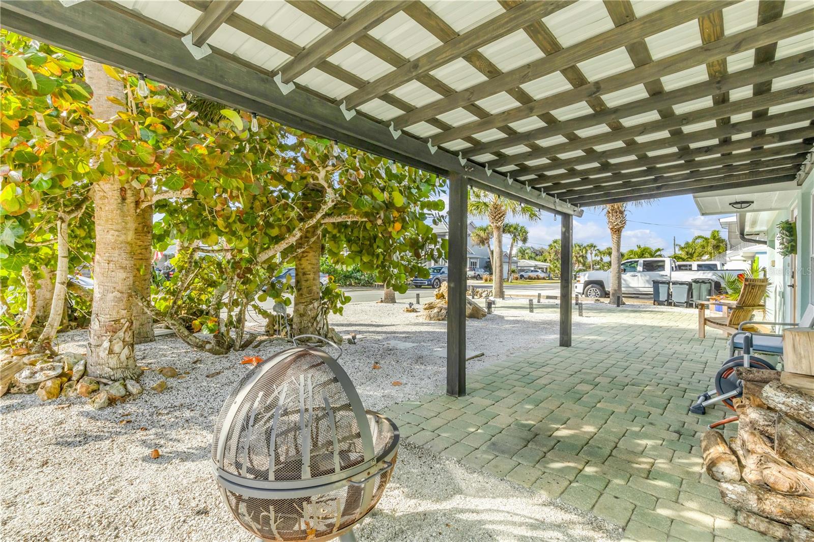 Image 66 of 76 For 402 Lincoln Avenue