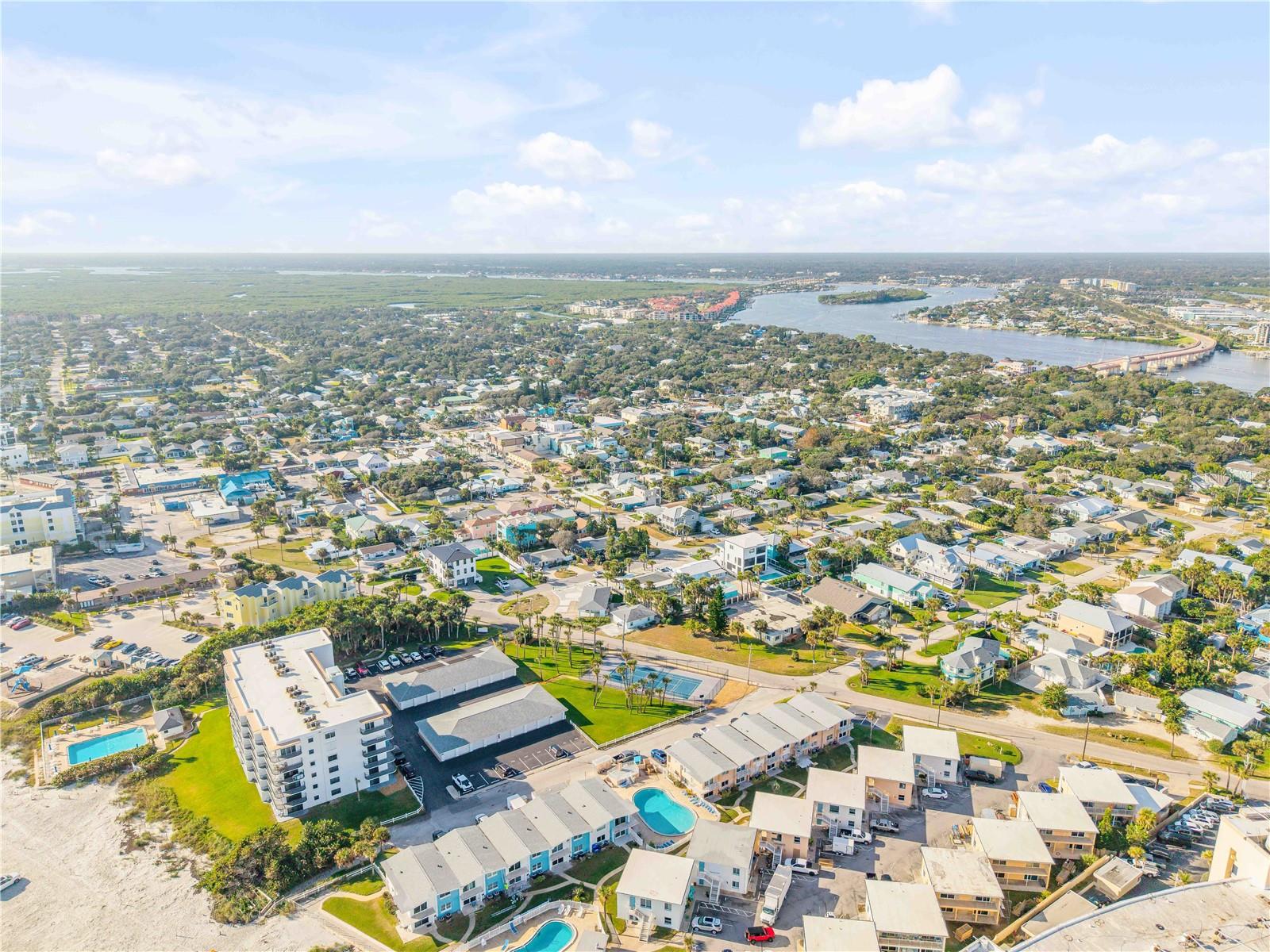 Image 75 of 76 For 402 Lincoln Avenue