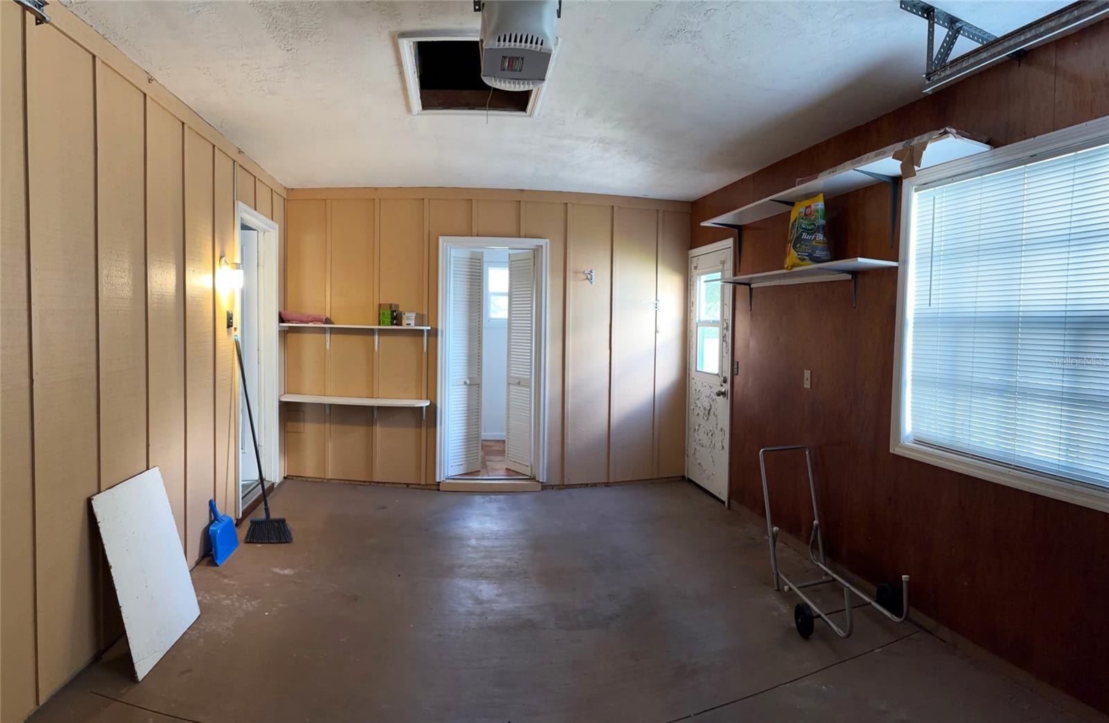 Image 12 of 17 For 26 Fore Drive