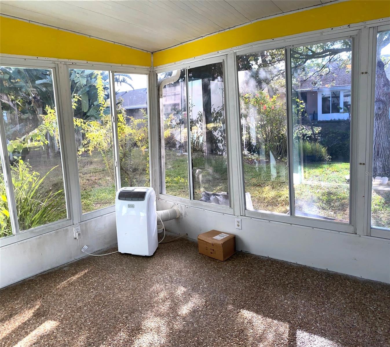 Image 13 of 17 For 26 Fore Drive