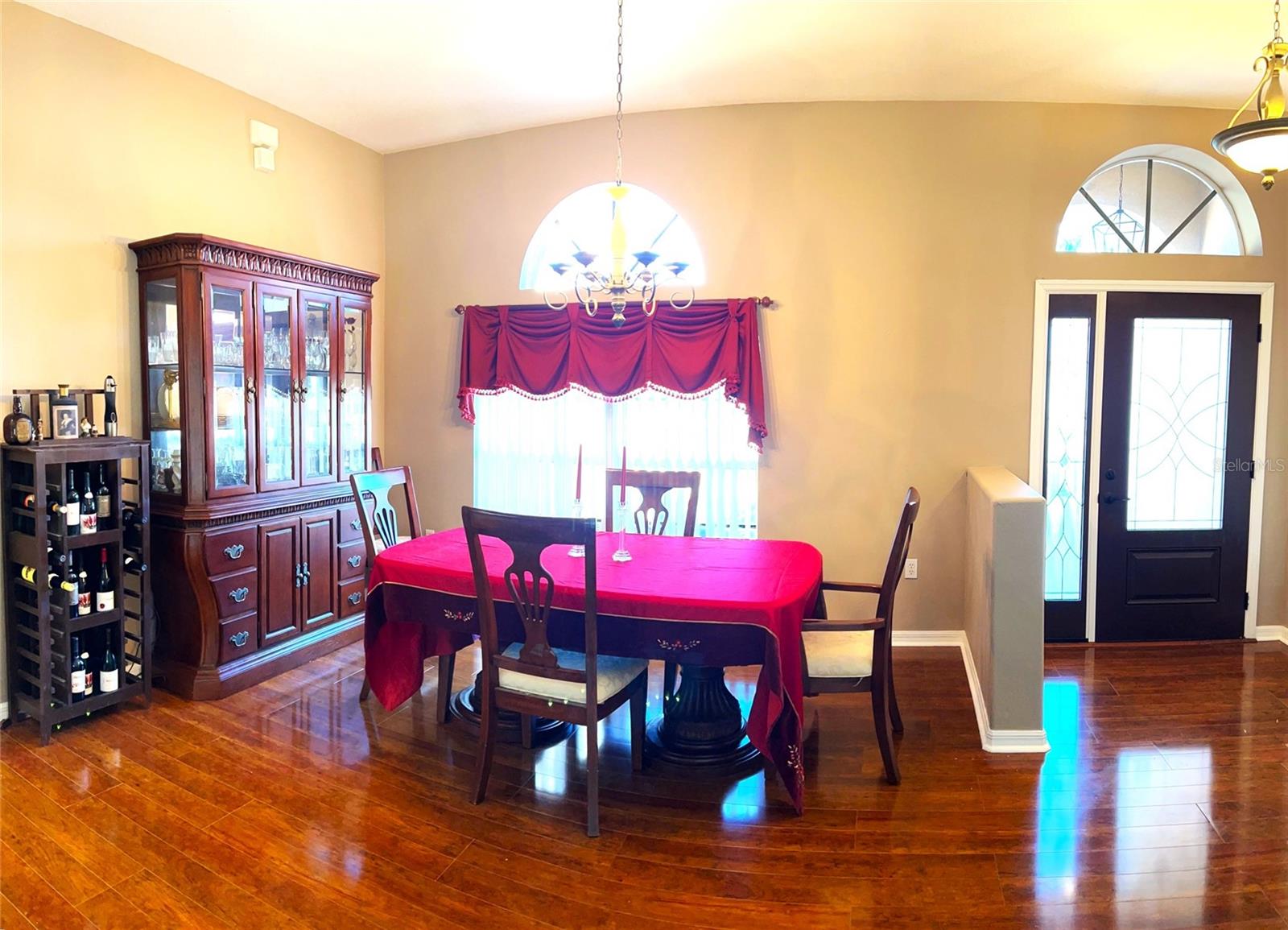 Image 10 of 25 For 3817 Birch Mountain Road