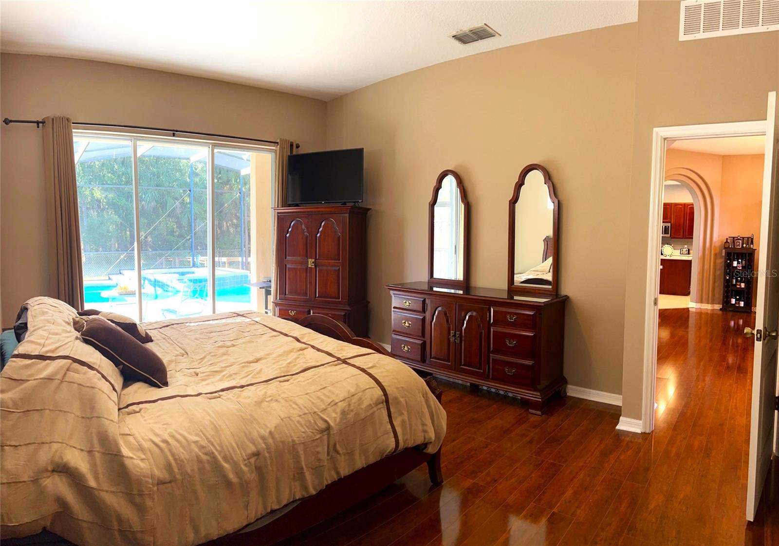 Image 13 of 25 For 3817 Birch Mountain Road