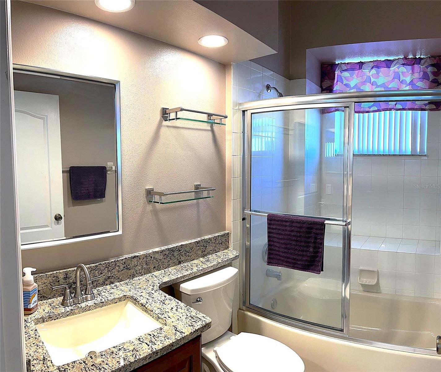 Image 19 of 25 For 3817 Birch Mountain Road