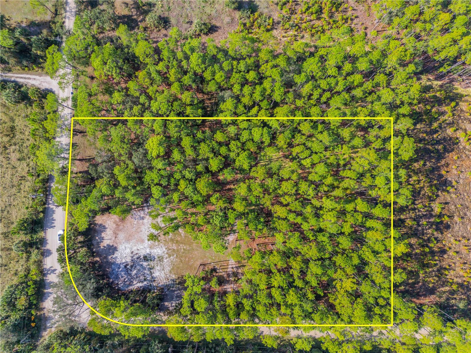 Image 14 of 38 For 490 Samsula Drive