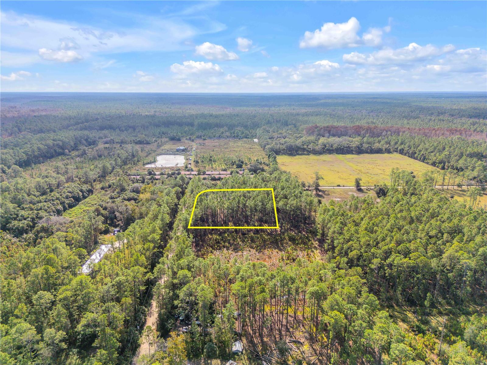 Image 18 of 38 For 490 Samsula Drive