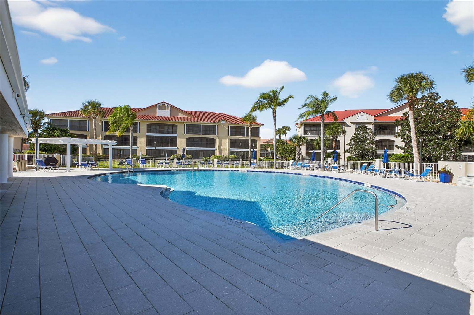 Image 29 of 50 For 434 Bouchelle Drive 304